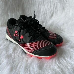 Under Armour‎ Black and Pink Athletic Shoes Cleats Women’s Size 7 Lace Up